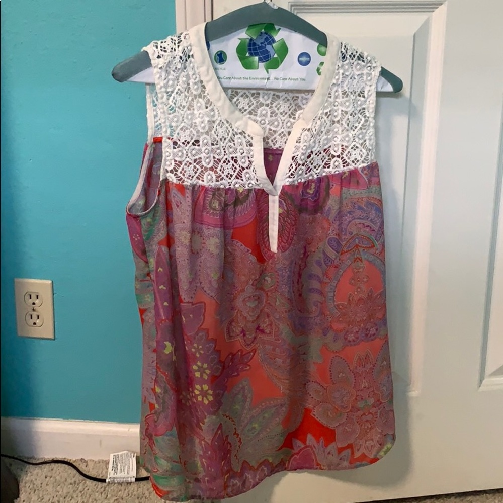 Sleeveless top